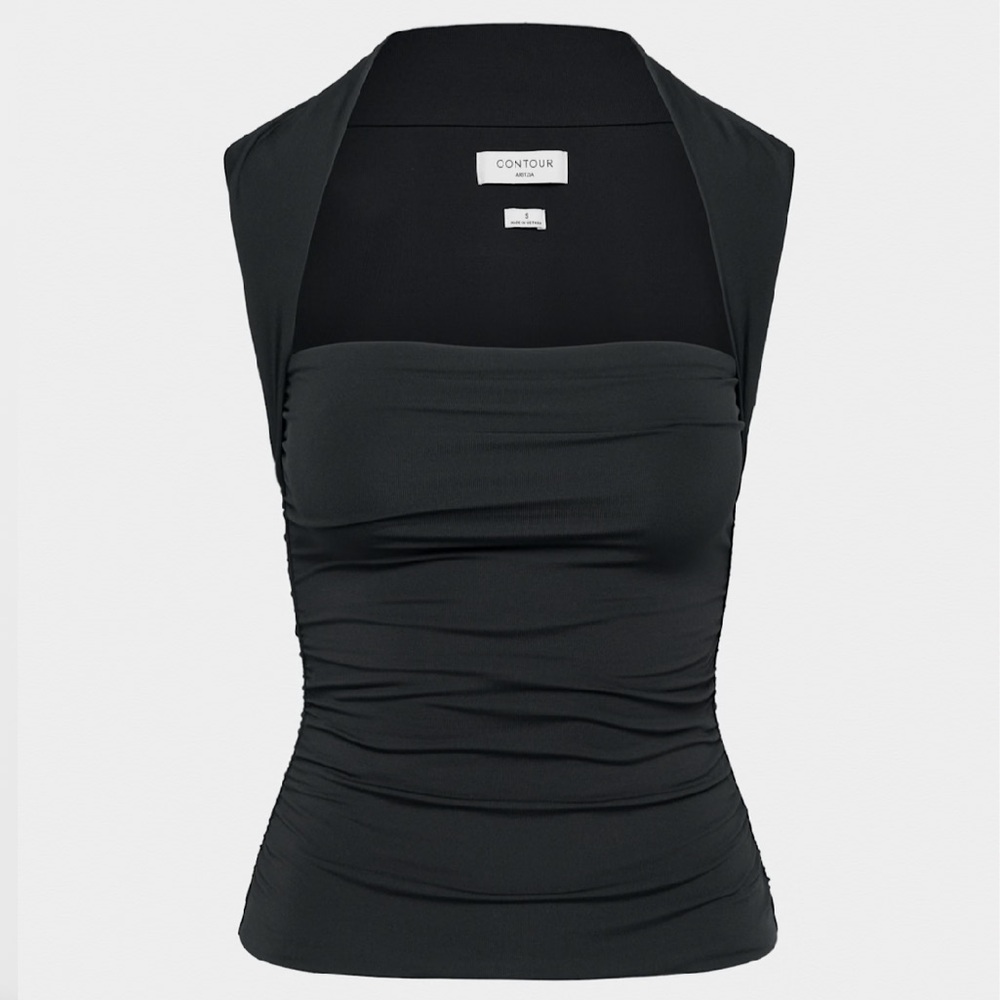 Aritzia Contour Flourish Top never worn